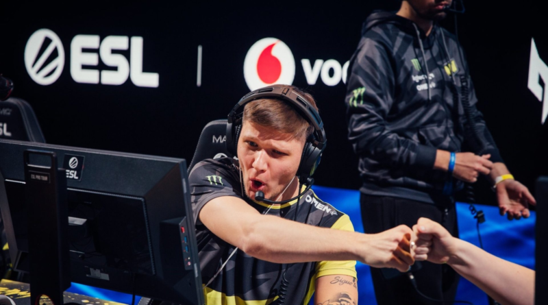 Настройки прицела и модель просмотра S1mple для CS: GO